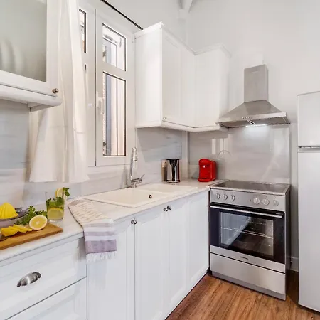 Apanema Mindfulness With Fast Wifi, Pool, Sauna, Massage Villa