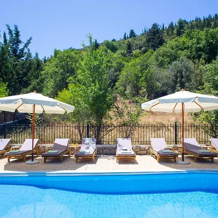 Apanema Mindfulness, Relaxing Adults Only Resort, Fast Wifi, Pool, Sauna, Massage Asprogerakata