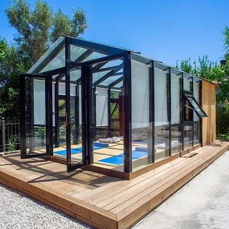 Villa Apanema Mindfulness With Fast Wifi, Pool, Sauna, Massage Asprogerakata