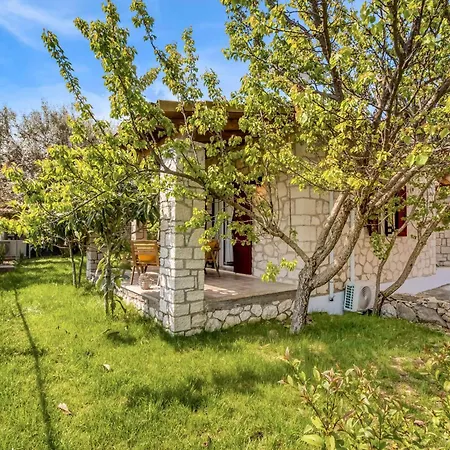 Apanema Mindfulness, Relaxing Adults Only Resort, Fast Wifi, Pool, Sauna, Massage