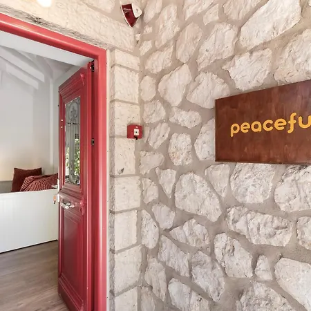Apanema Mindfulness, Relaxing Adults Only Resort, Fast Wifi, Pool, Sauna, Massage Villa