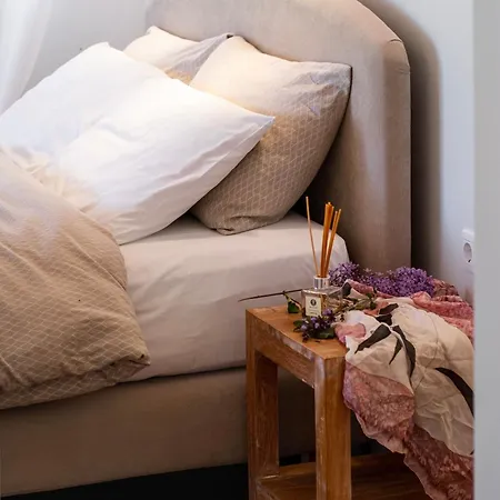 Apanema Mindfulness, Relaxing Adults Only Resort, Fast Wifi, Pool, Sauna, Massage Villa *