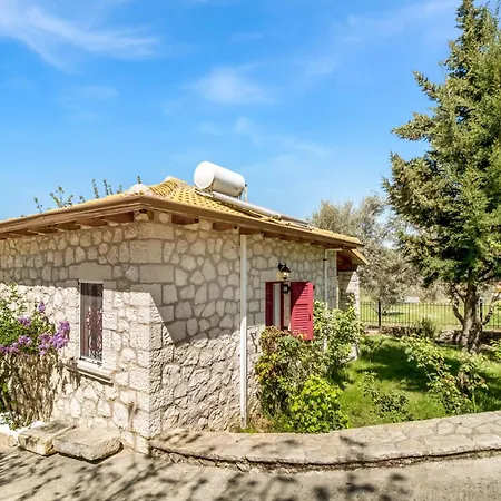 Apanema Mindfulness, Relaxing Adults Only Resort, Fast Wifi, Pool, Sauna, Massage Villa Asprogerakata