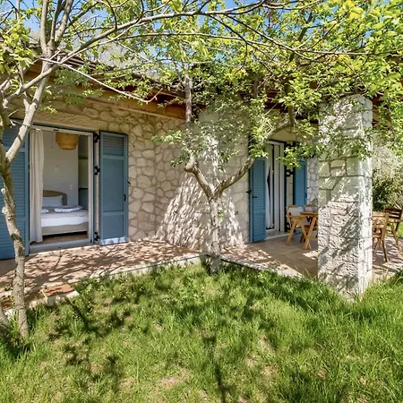 Apanema Mindfulness With Fast Wifi, Pool, Sauna, Massage *