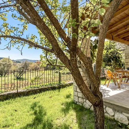 Apanema Mindfulness, Relaxing Adults Only Resort, Fast Wifi, Pool, Sauna, Massage Villa Asprogerakata