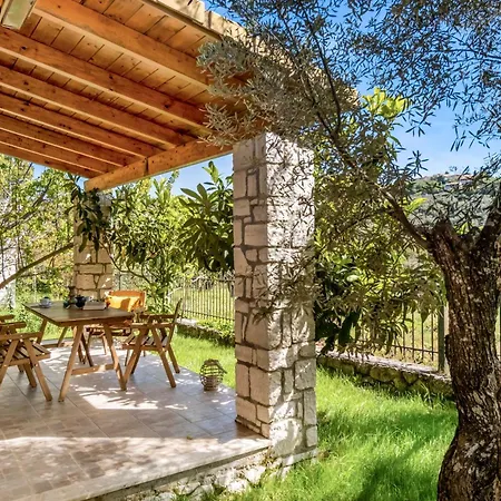 Apanema Mindfulness, Relaxing Adults Only Resort, Fast Wifi, Pool, Sauna, Massage