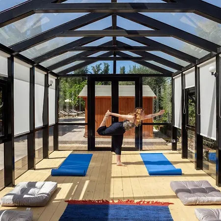 Apanema Mindfulness, Relaxing Adults Only Resort, Fast Wifi, Pool, Sauna, Massage Луксозна вила *